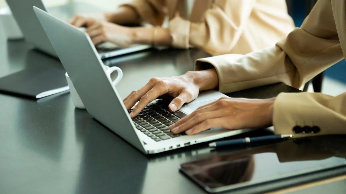 7. まとめ|受託開発と自社開発の違いを理解して最適なキャリアを選択しよう