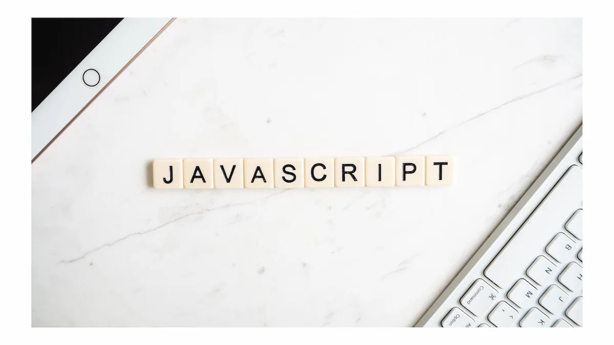 1. JavaScriptの年収基本データ|正社員と公的統計から現在地を確認する