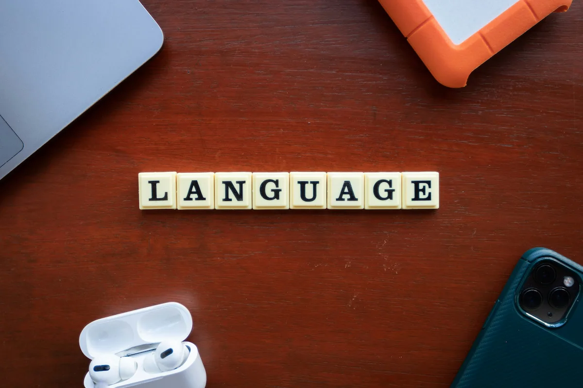 4. 語学力を武器に年収アップする方法｜英語・日本語がもたらす市場価値